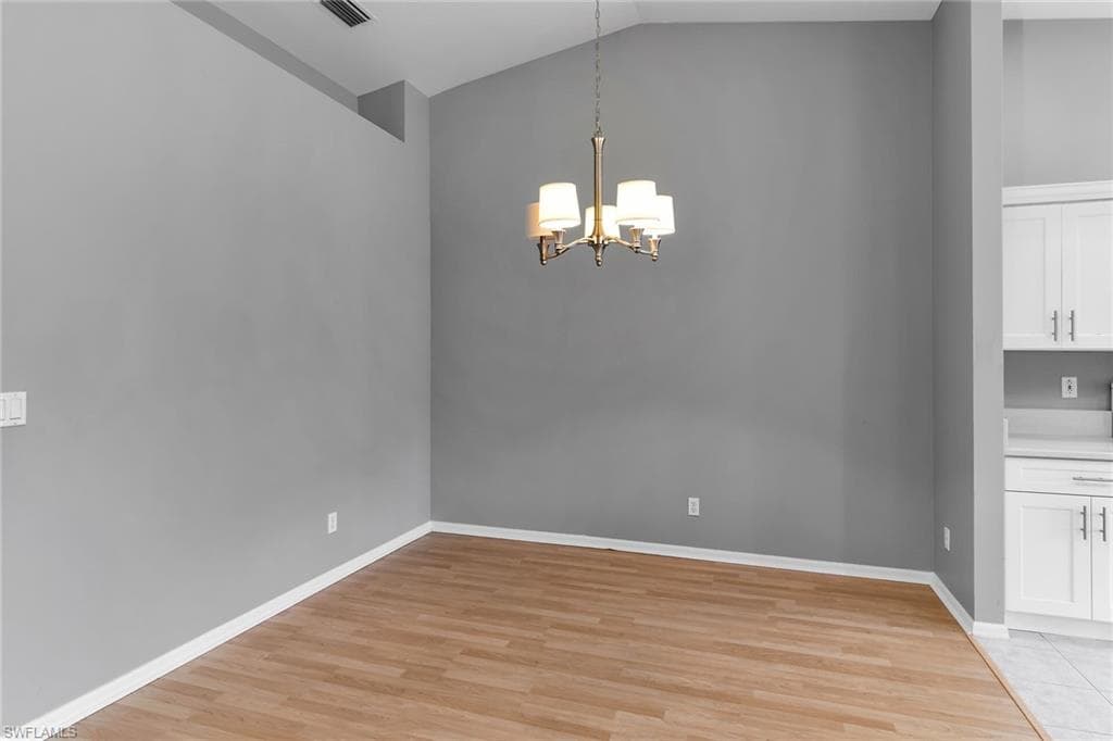 2925 Cypress Trace Cir 203, Naples, FL 34119-15