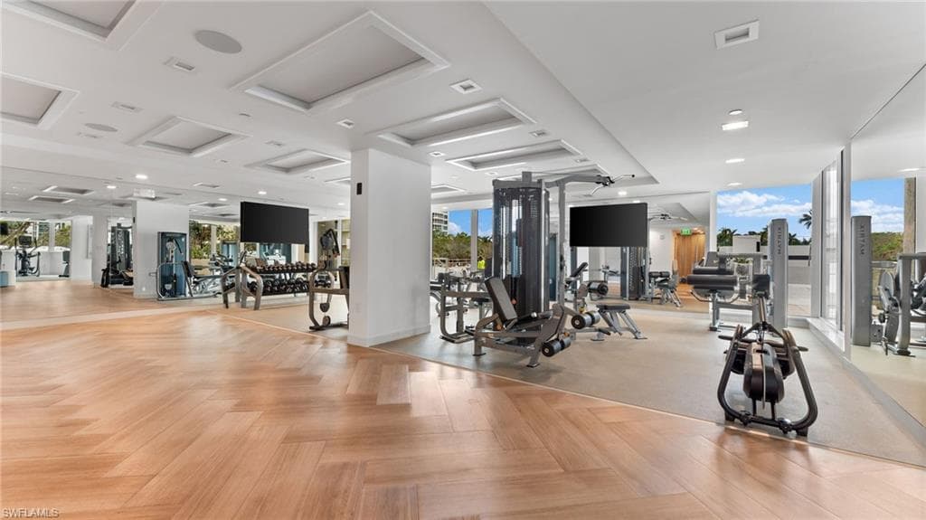 4051 Gulf Shore Blvd N 1006, Naples, FL 34103-30