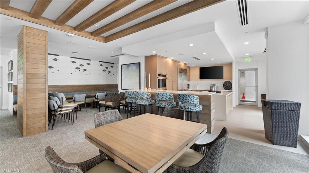 4051 Gulf Shore Blvd N 1006, Naples, FL 34103-32