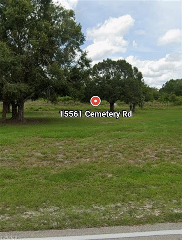 15561 Cemetery Rd, Fort Myers, FL 33905-1