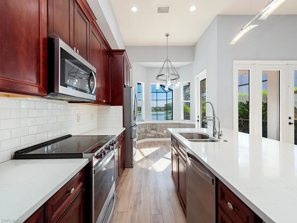 1696 Sarazen Pl, Naples, FL 34120-8