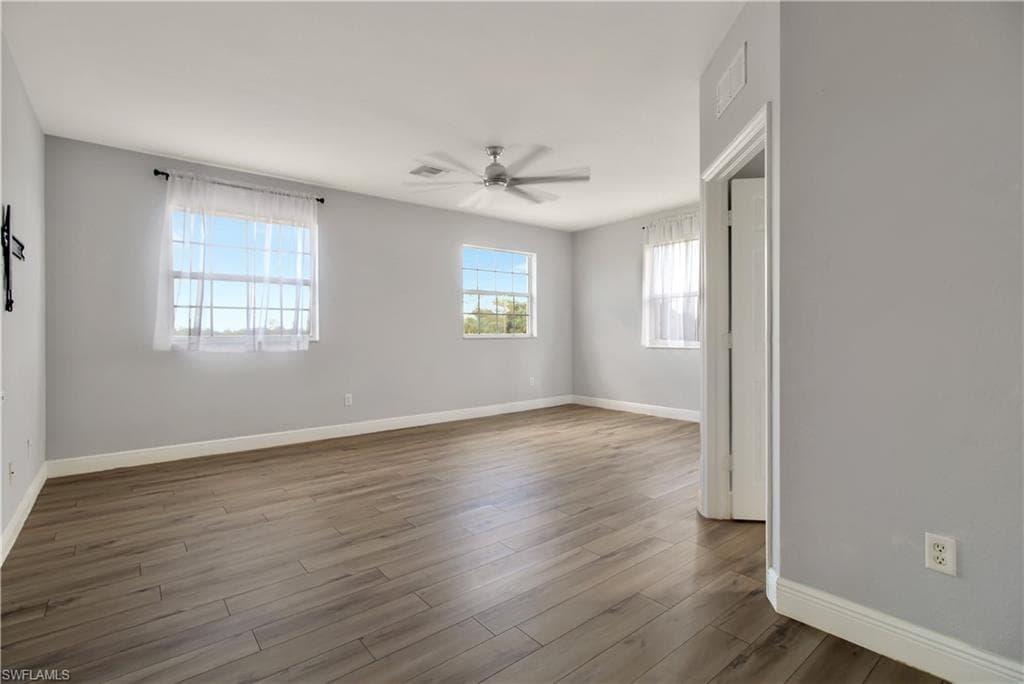 1696 Sarazen Pl, Naples, FL 34120-26