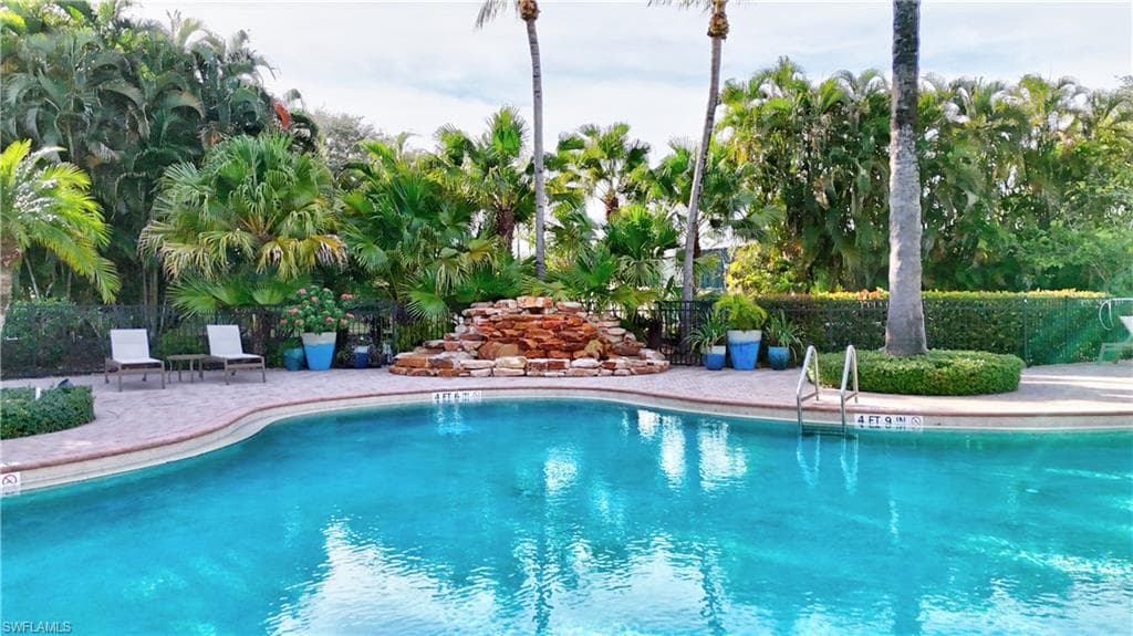 1696 Sarazen Pl, Naples, FL 34120-40