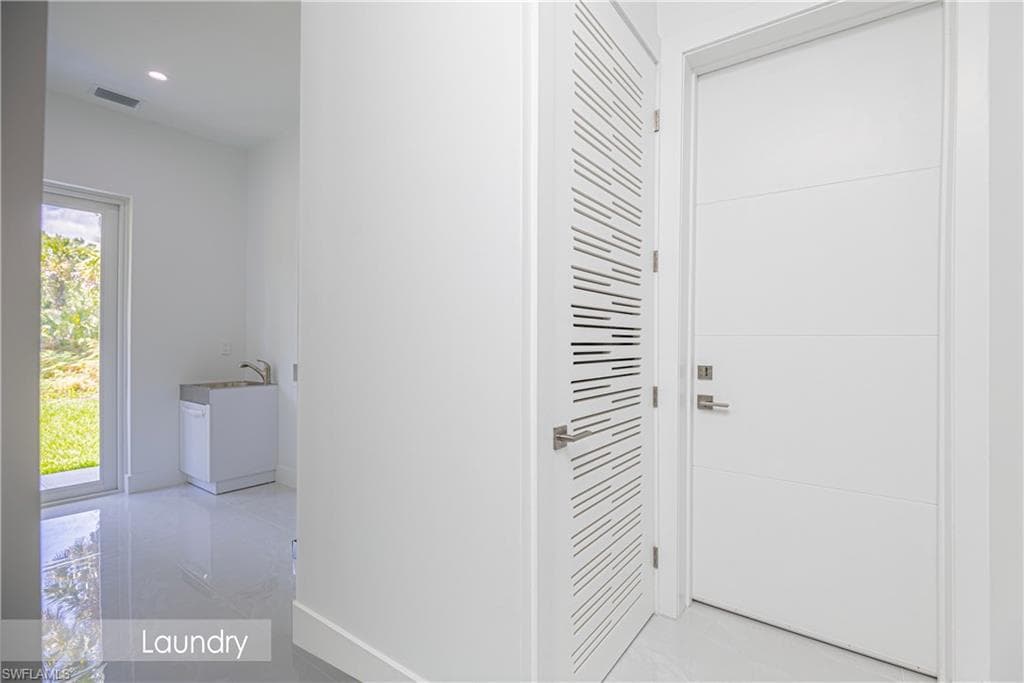 3802 30th Ave SE, Naples, FL 34117-24