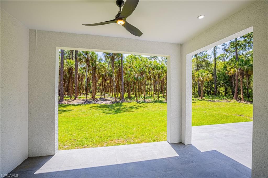 3802 30th Ave SE, Naples, FL 34117-26