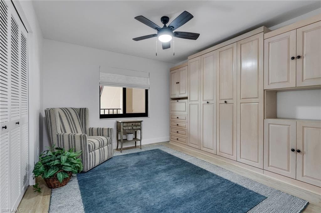 4955 Pepper Cir B208, Naples, FL 34113-16