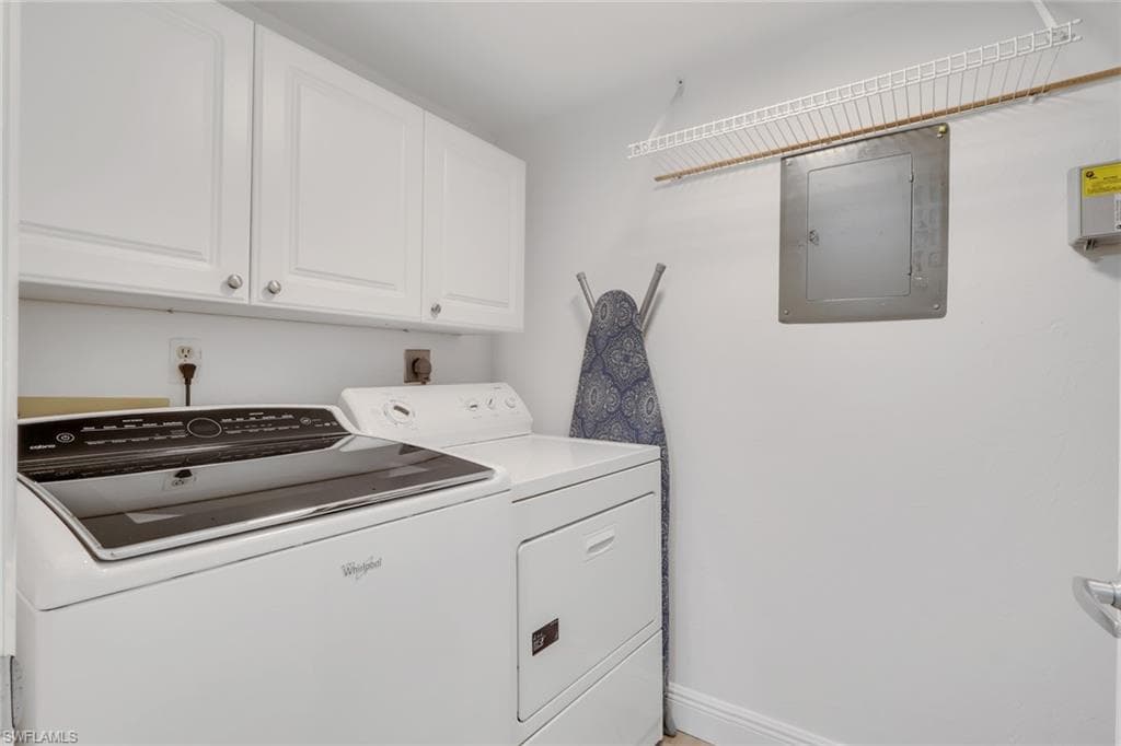 4955 Pepper Cir B208, Naples, FL 34113-19