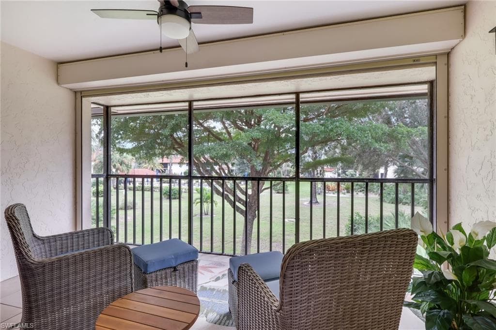 4955 Pepper Cir B208, Naples, FL 34113-20