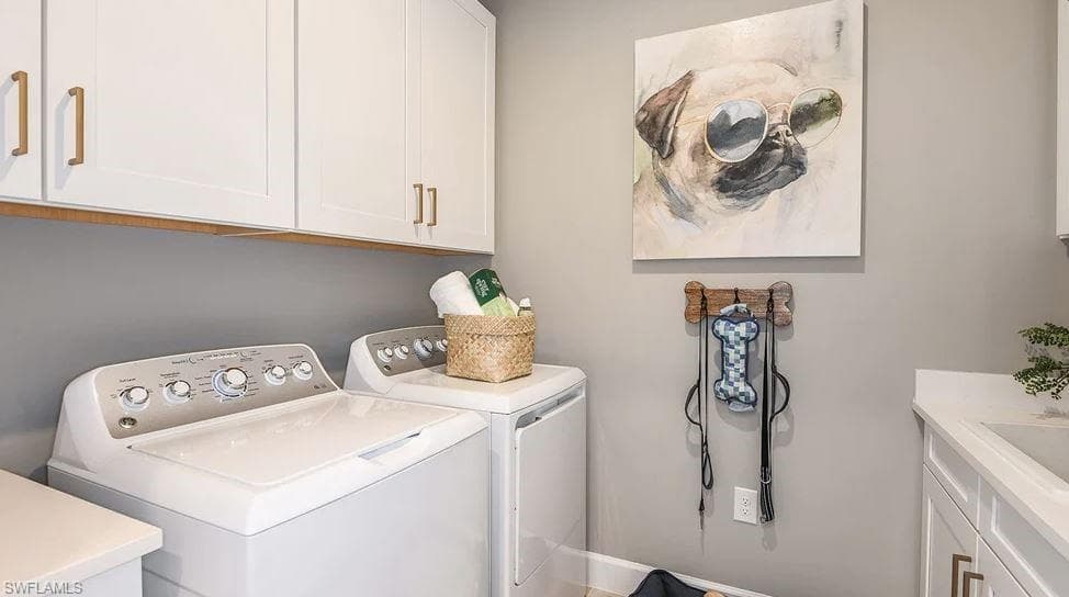 15689 Gavello St, Naples, FL 34114-11