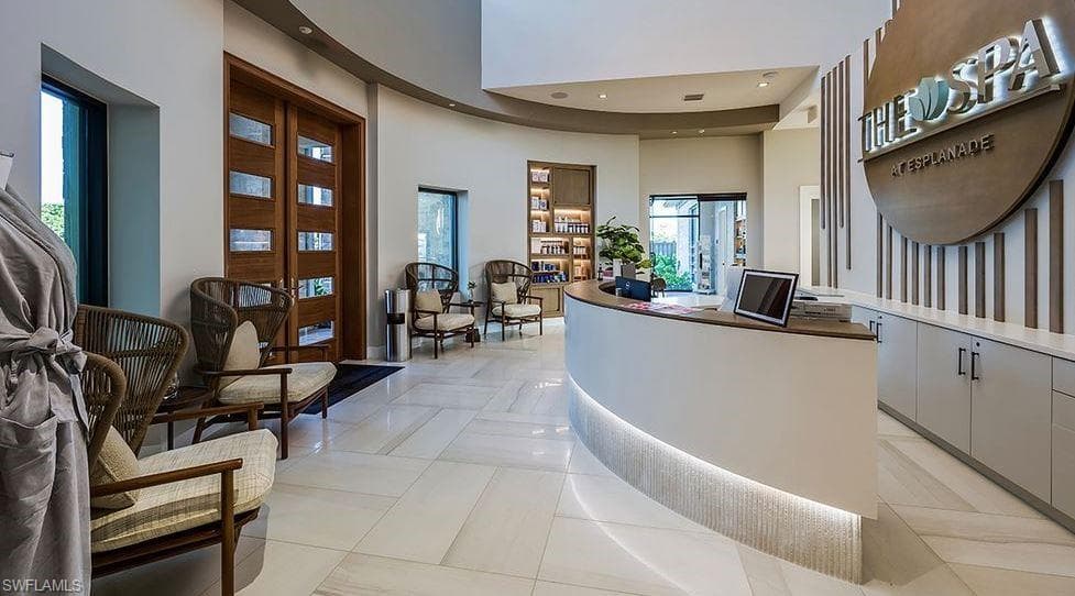 15689 Gavello St, Naples, FL 34114-25