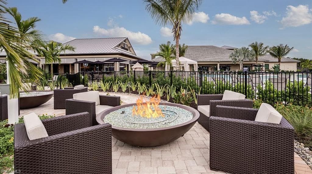 15693 Gavello St, Naples, FL 34114-33