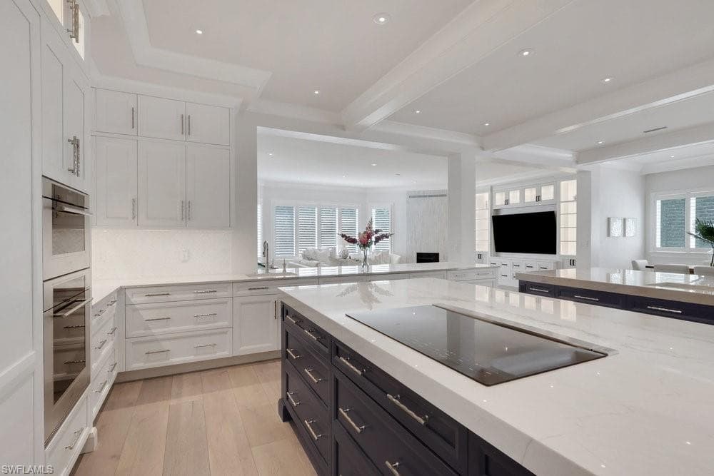 678 Katemore Ln, Naples, FL 34108-11