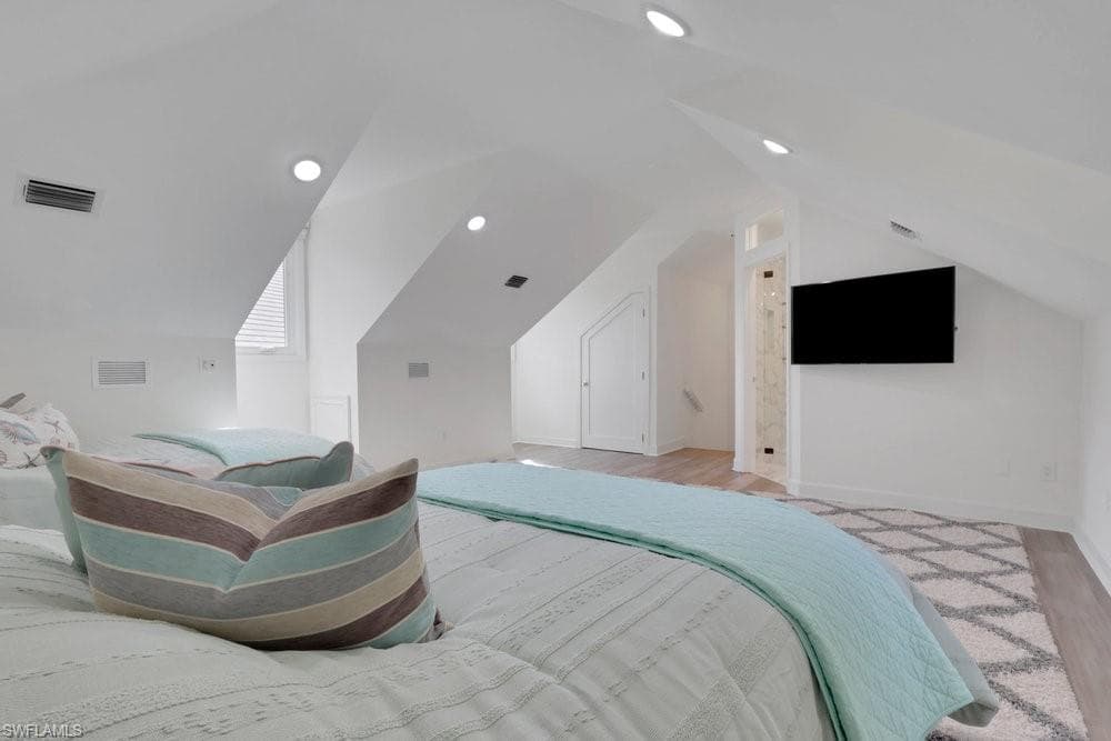 678 Katemore Ln, Naples, FL 34108-39