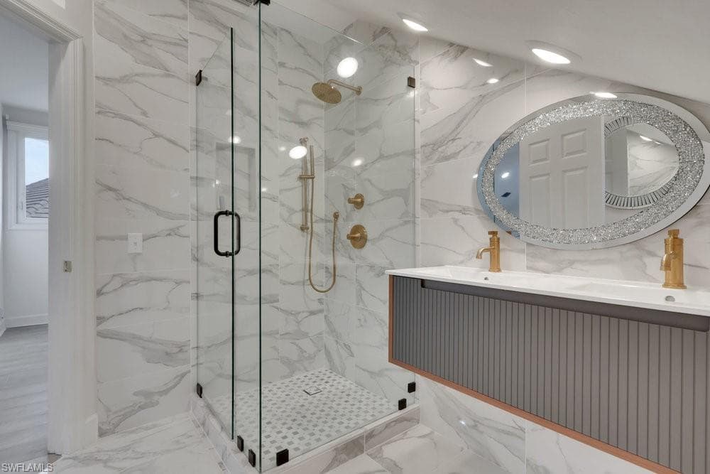 678 Katemore Ln, Naples, FL 34108-40