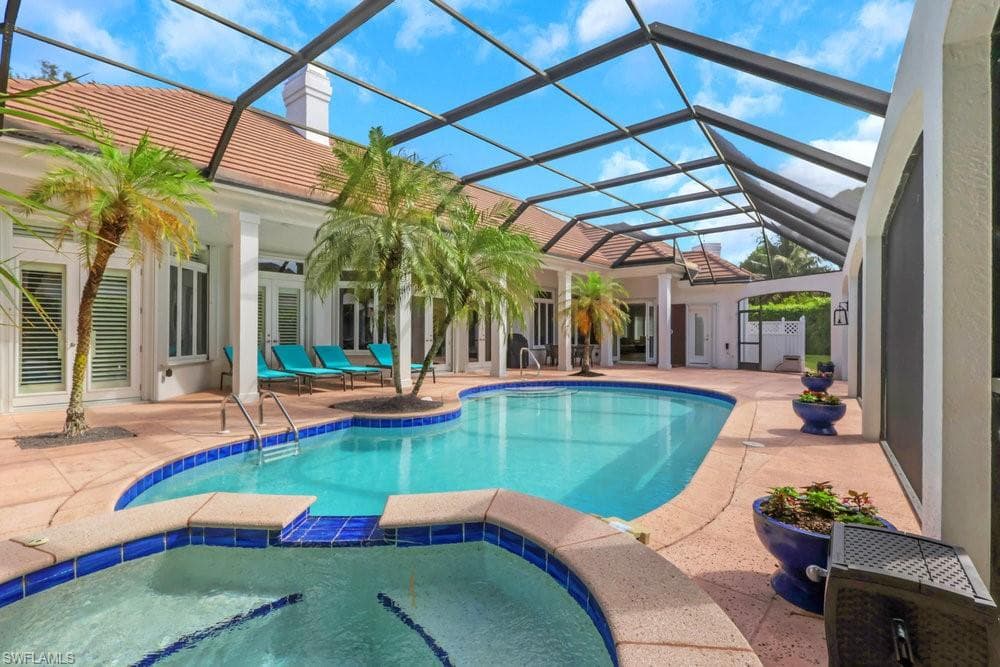 678 Katemore Ln, Naples, FL 34108-41