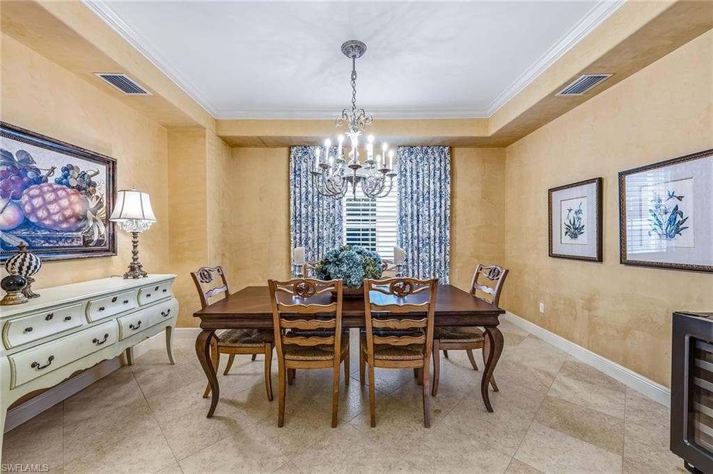 537 Avellino Isles Cir 201, Naples, FL 34119-14