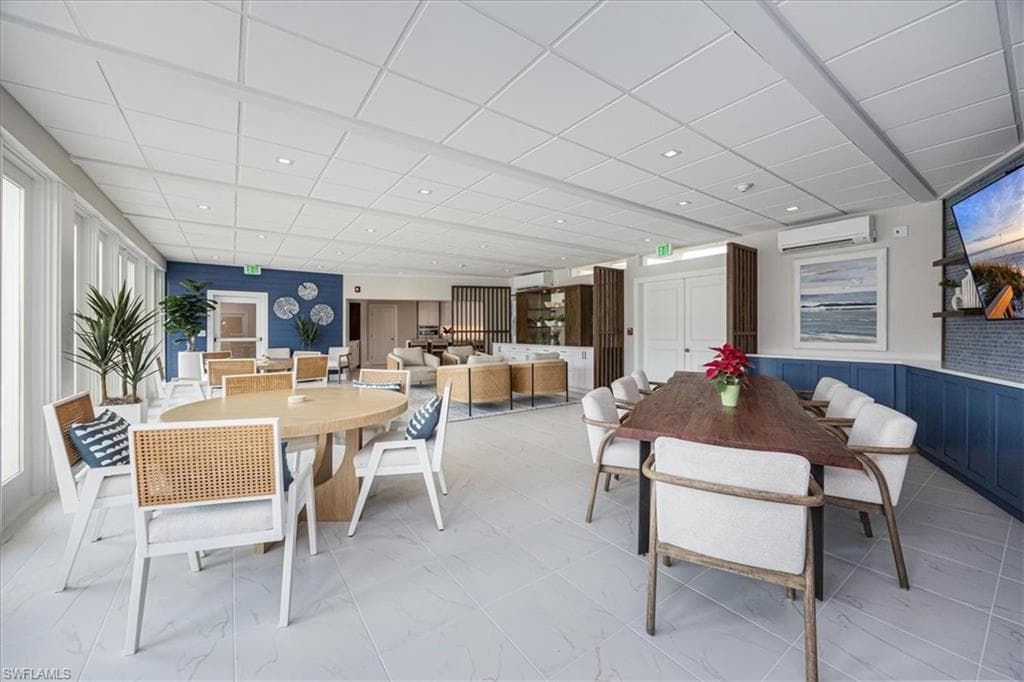 3410 Gulf Shore Blvd N 302, Naples, FL 34103-20