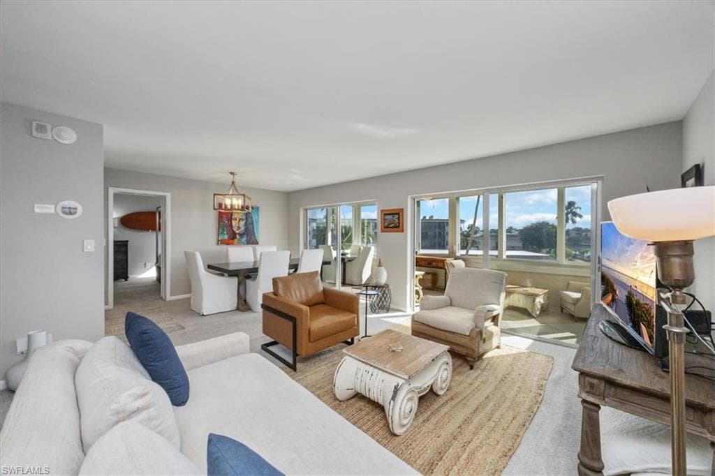 3410 Gulf Shore Blvd N 302, Naples, FL 34103-5