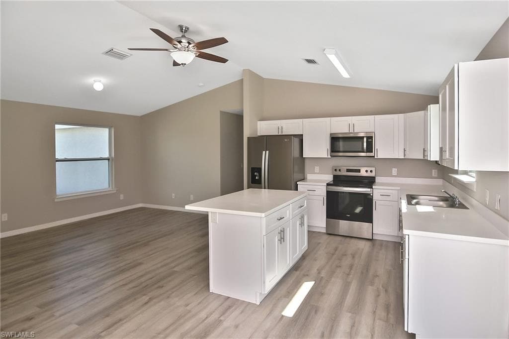 902 Lytle St E, Lehigh Acres, FL 33974-26