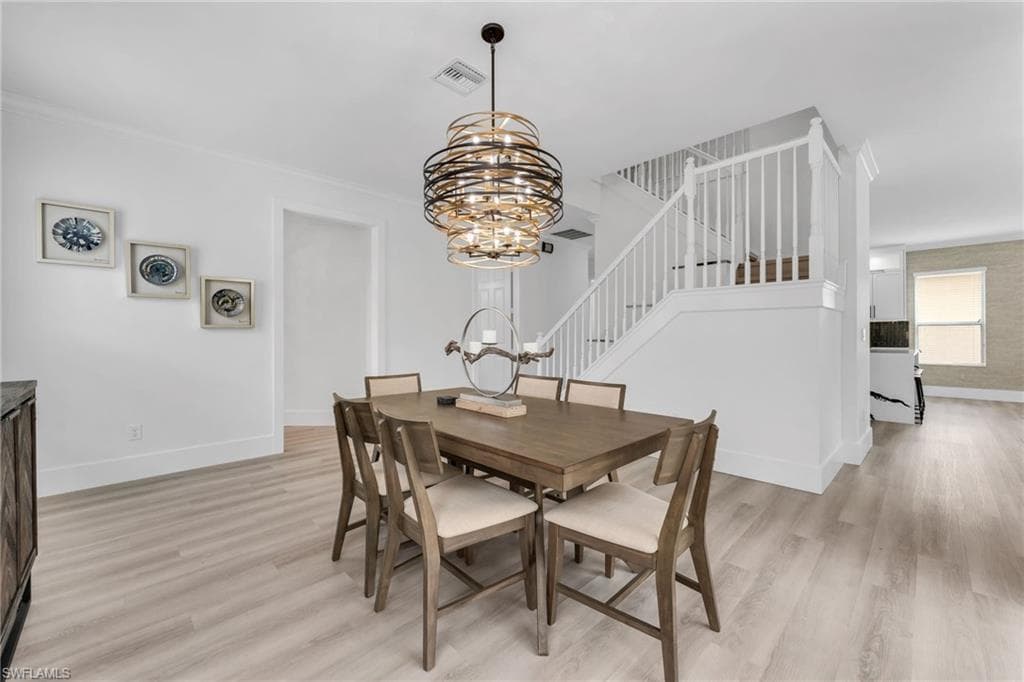 6514 Marbella Dr, Naples, FL 34105-8