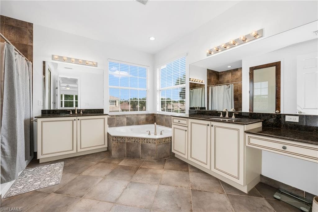 6514 Marbella Dr, Naples, FL 34105-14