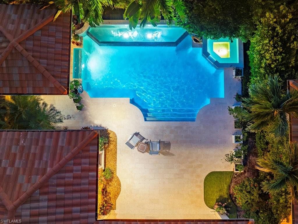 9009 Terranova Dr, Naples, FL 34109-12