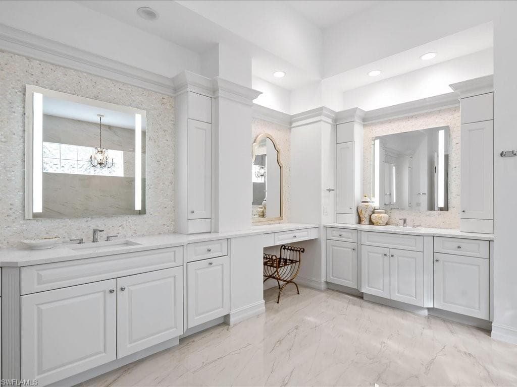 9009 Terranova Dr, Naples, FL 34109-32