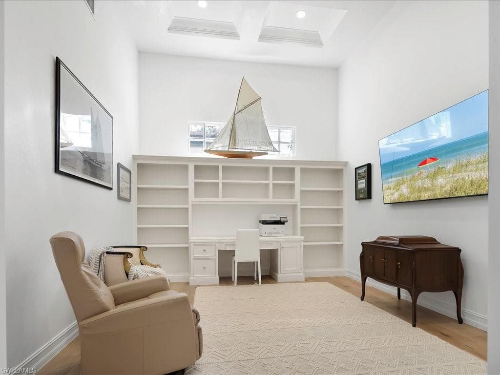 9009 Terranova Dr, Naples, FL 34109-33