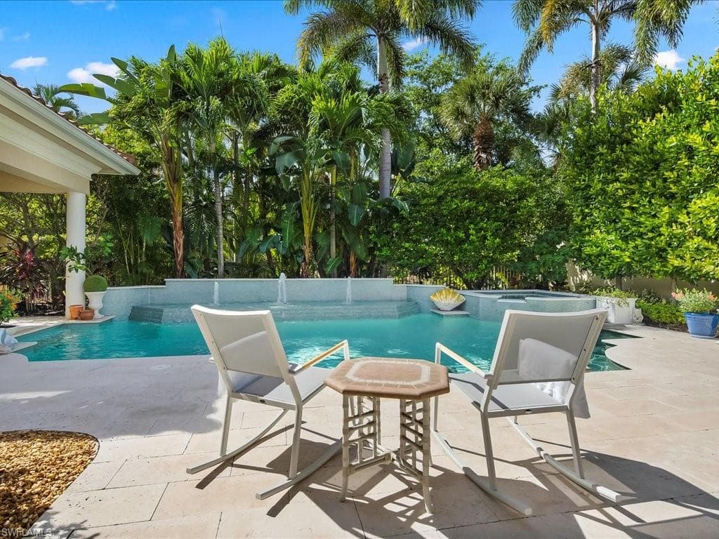 9009 Terranova Dr, Naples, FL 34109-40