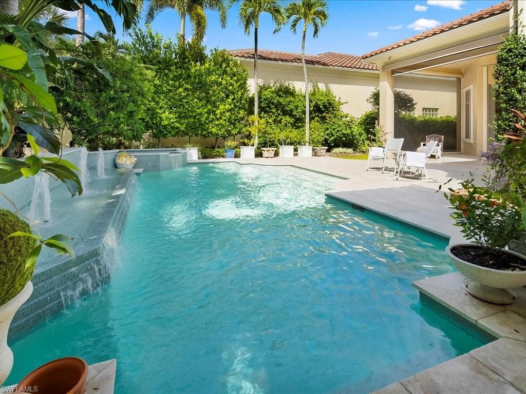 9009 Terranova Dr, Naples, FL 34109-43