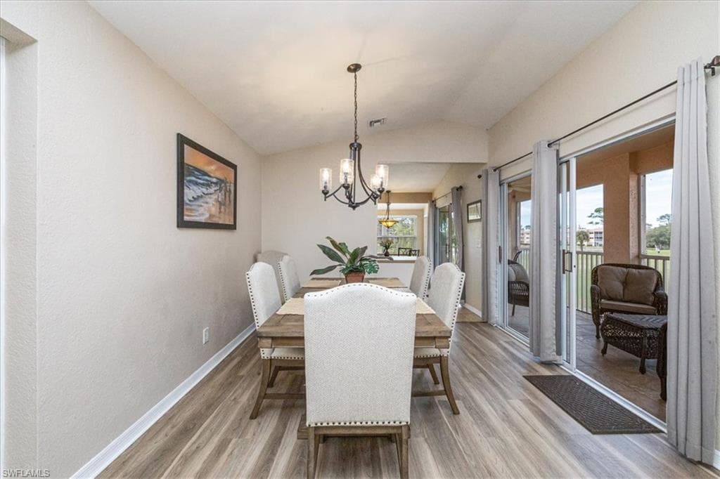 940 Woodshire Ln M1, Naples, FL 34105-10