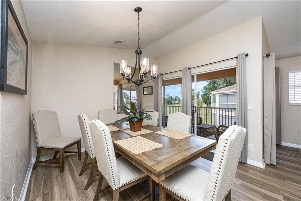 940 Woodshire Ln M1, Naples, FL 34105-11