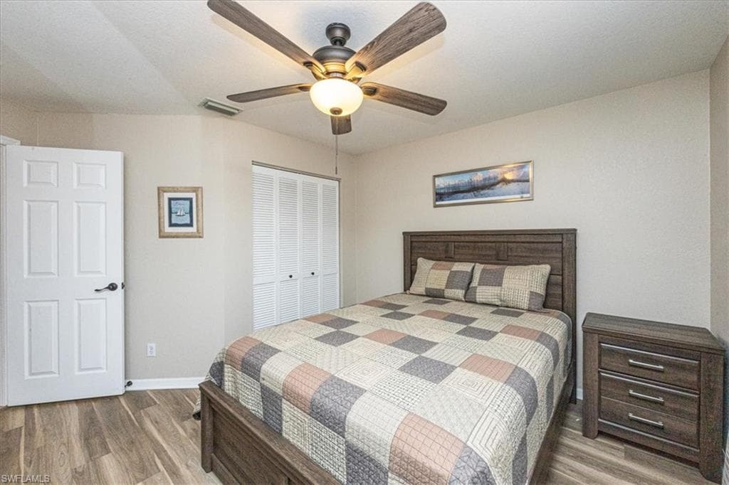 940 Woodshire Ln M1, Naples, FL 34105-15