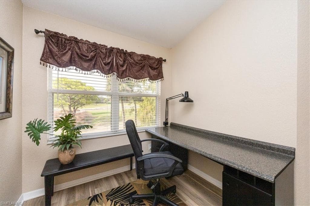 940 Woodshire Ln M1, Naples, FL 34105-24