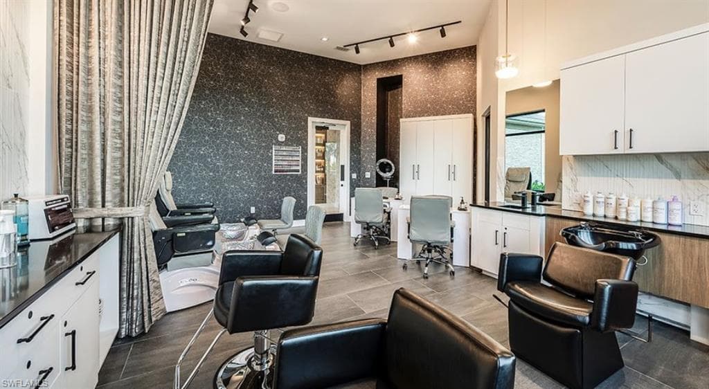 15323 Lucerna St 102, Naples, FL 34114-28