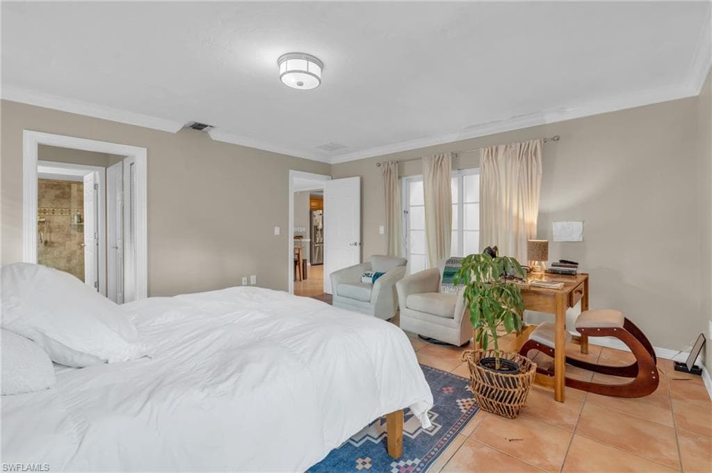 726 109th Ave N, Naples, FL 34108-26