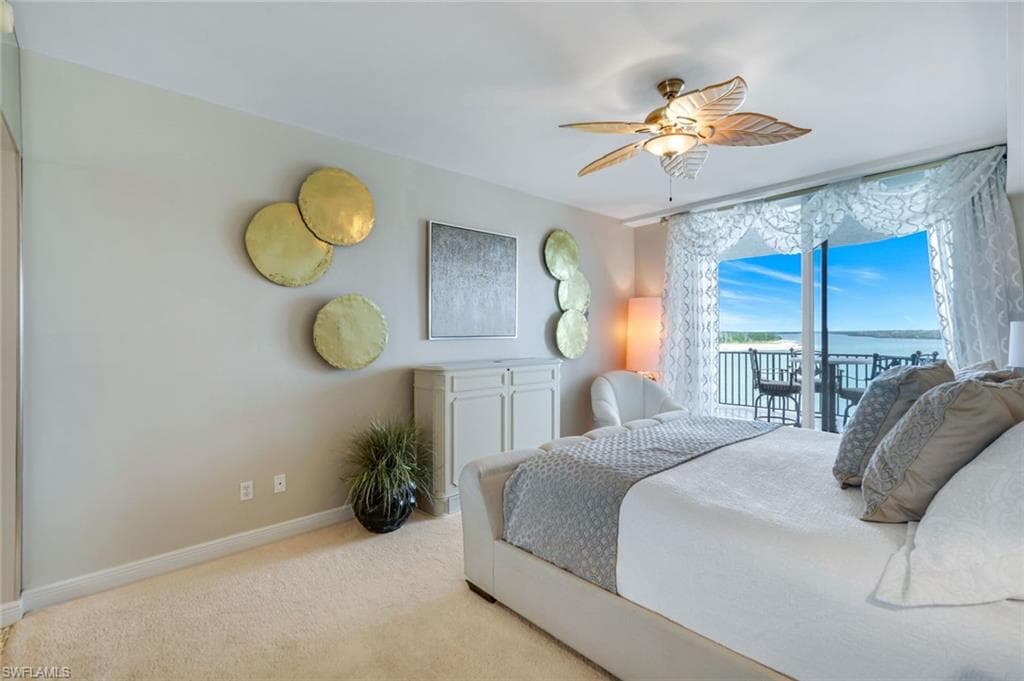 700 La Peninsula Blvd 305, Naples, FL 34113-21