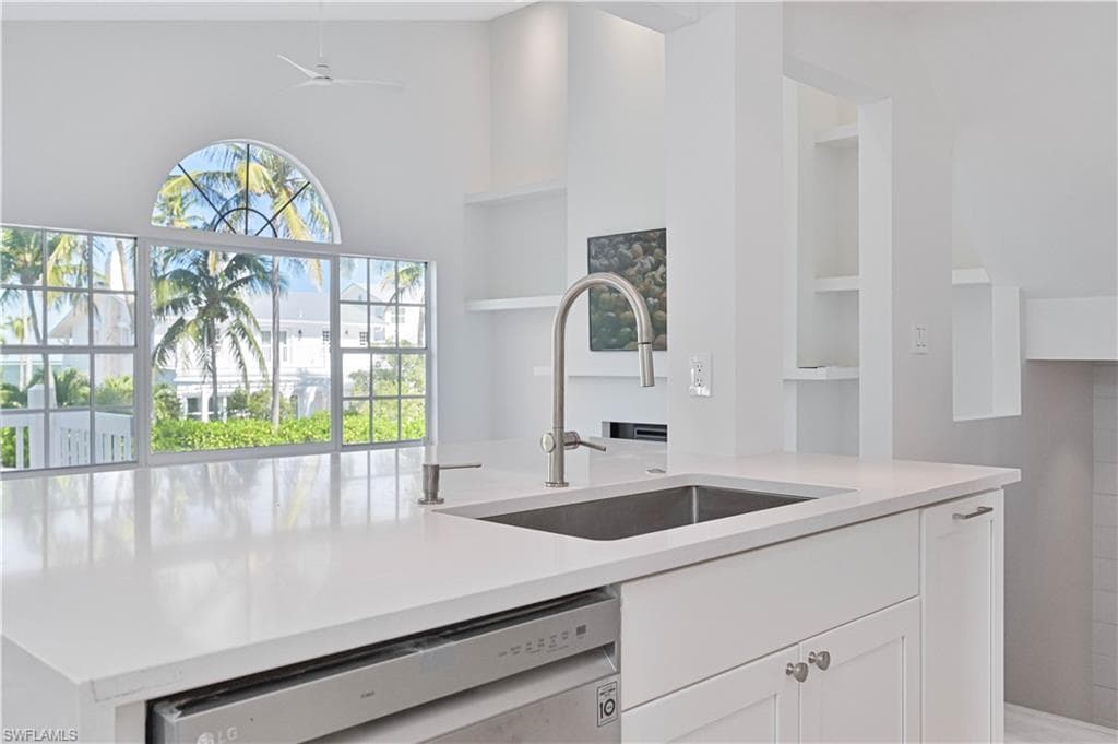 16763 Seagull Bay Ct, Bokeelia, FL 33922-18