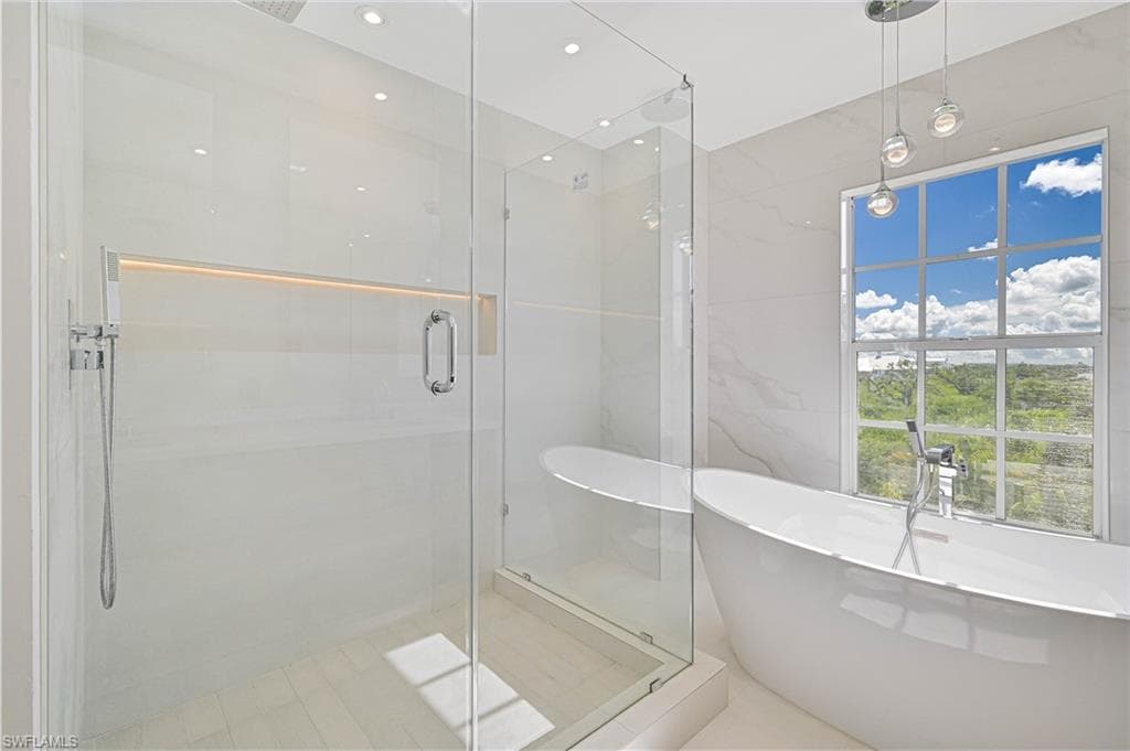 16763 Seagull Bay Ct, Bokeelia, FL 33922-33