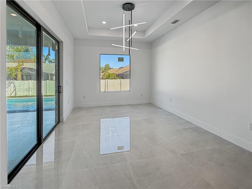 5405 25th Ct, Cape Coral, FL 33914-11