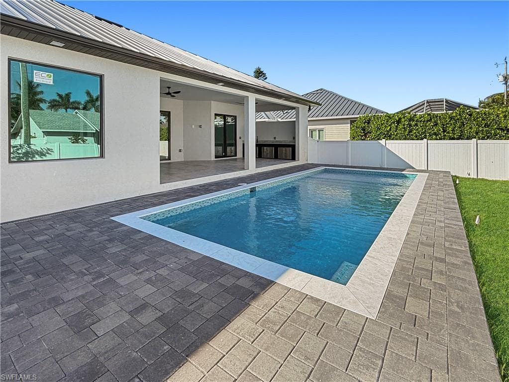 5405 25th Ct, Cape Coral, FL 33914-28