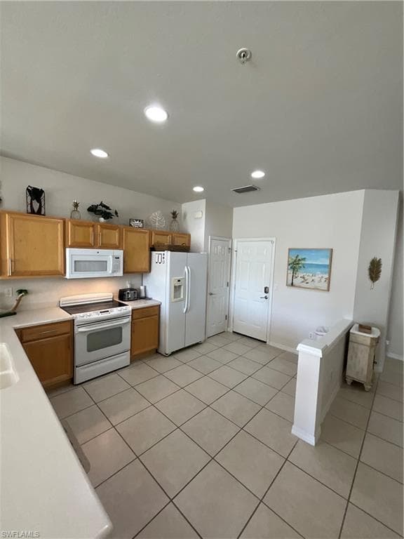 16211 Ravina Way 18, Naples, FL 34110-3