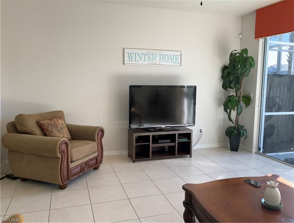 16211 Ravina Way 18, Naples, FL 34110-6