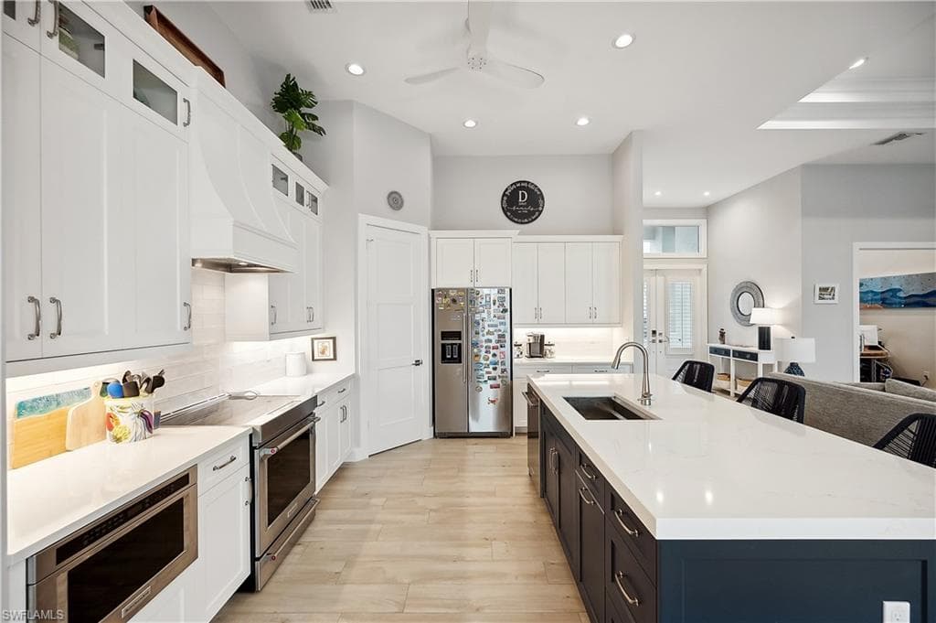 1641 Orleans Ct, Marco Island, FL 34145-4