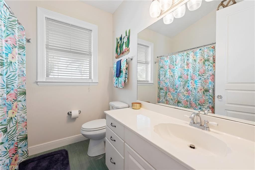 436 Driftwood Ct, Marco Island, FL 34145-16