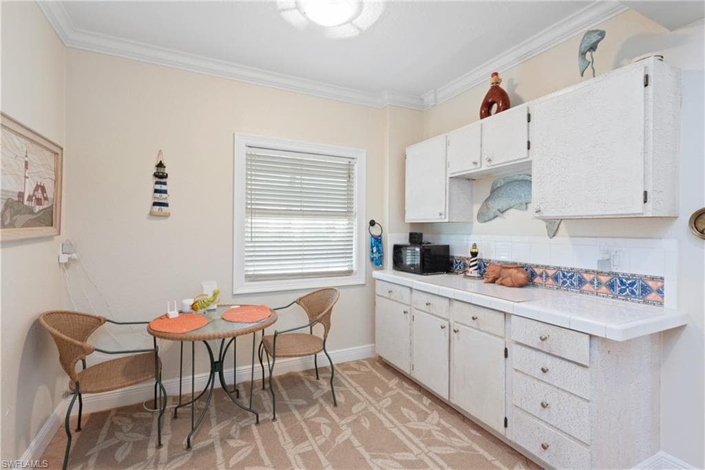 436 Driftwood Ct, Marco Island, FL 34145-24