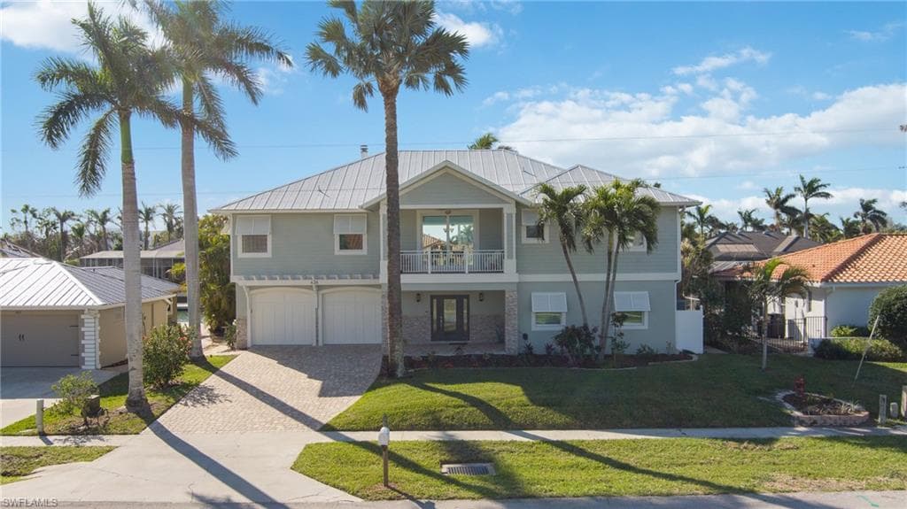 436 Driftwood Ct, Marco Island, FL 34145-1