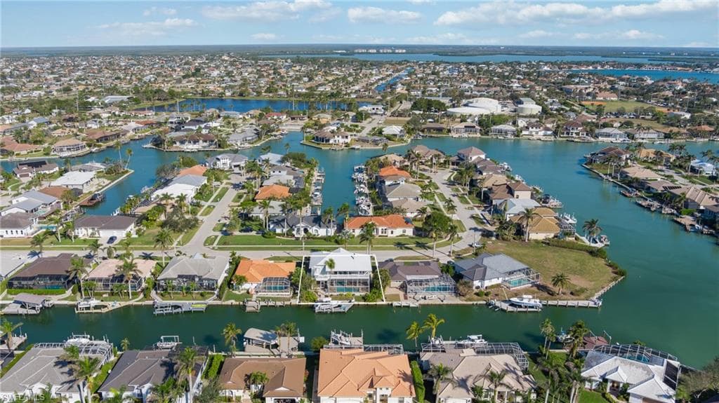 436 Driftwood Ct, Marco Island, FL 34145-40