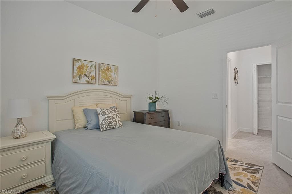 18293 Ridgeline Dr, Estero, FL 33928-32