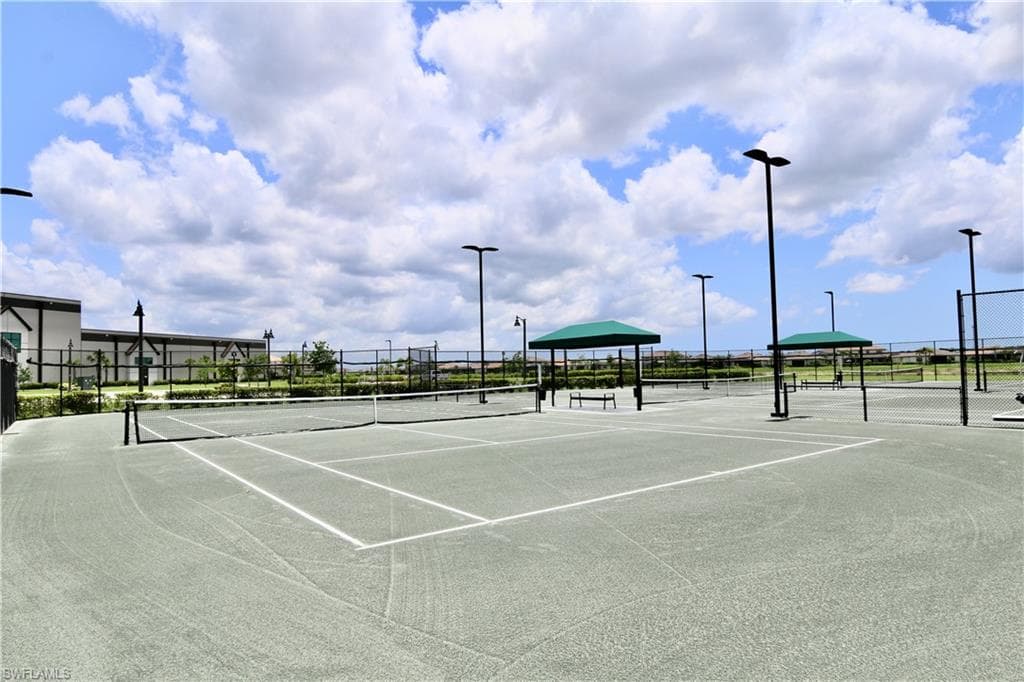 18293 Ridgeline Dr, Estero, FL 33928-38